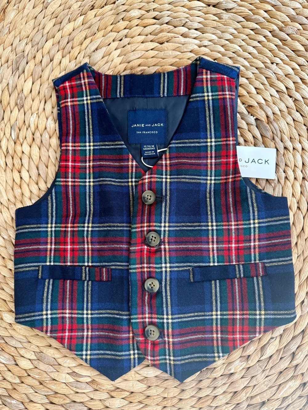 Janie and Jack Boys Christmas Vest Sz 12-18 Months NWT